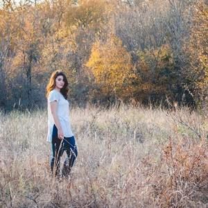 Meet your Posher, Andrea